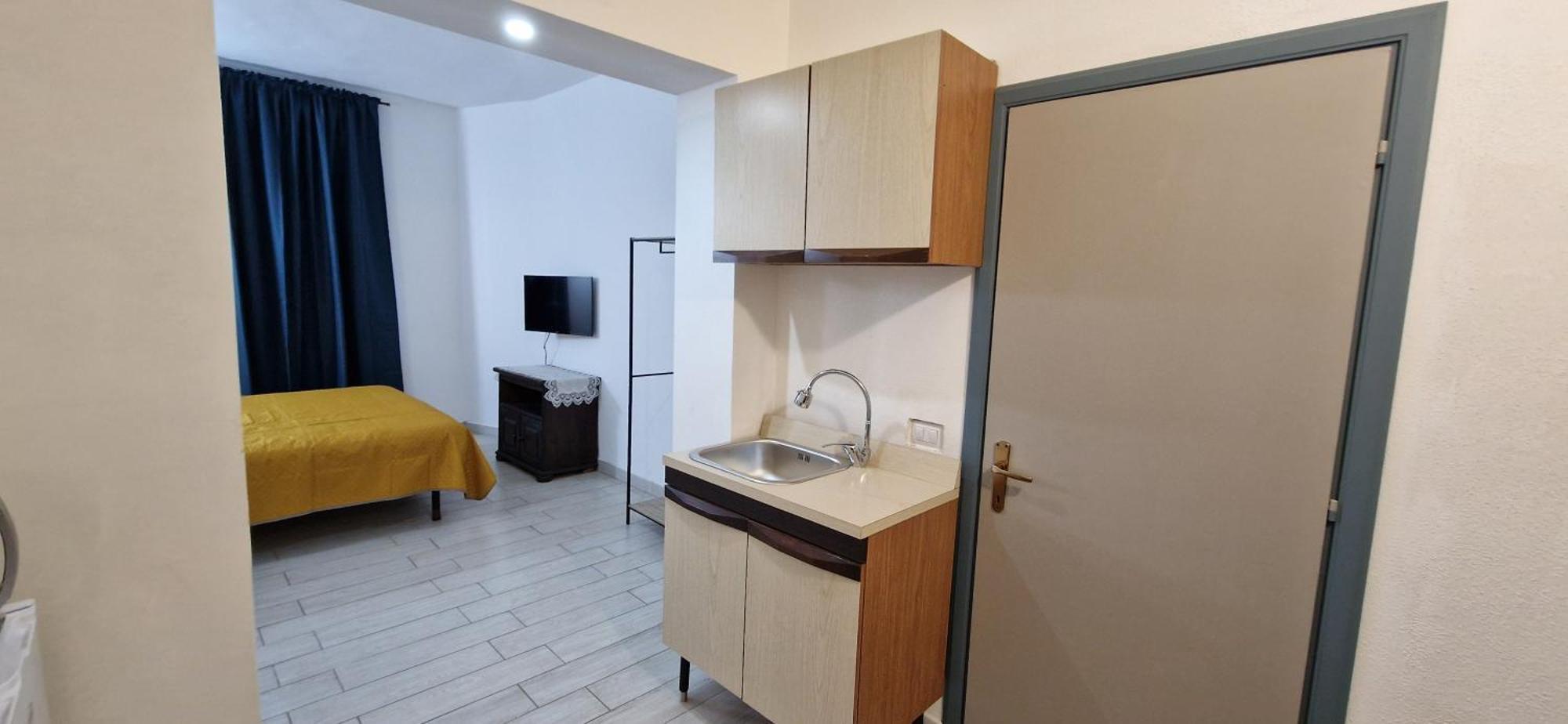3 Mini Studios In ซินิสโกลา ภายนอก รูปภาพ